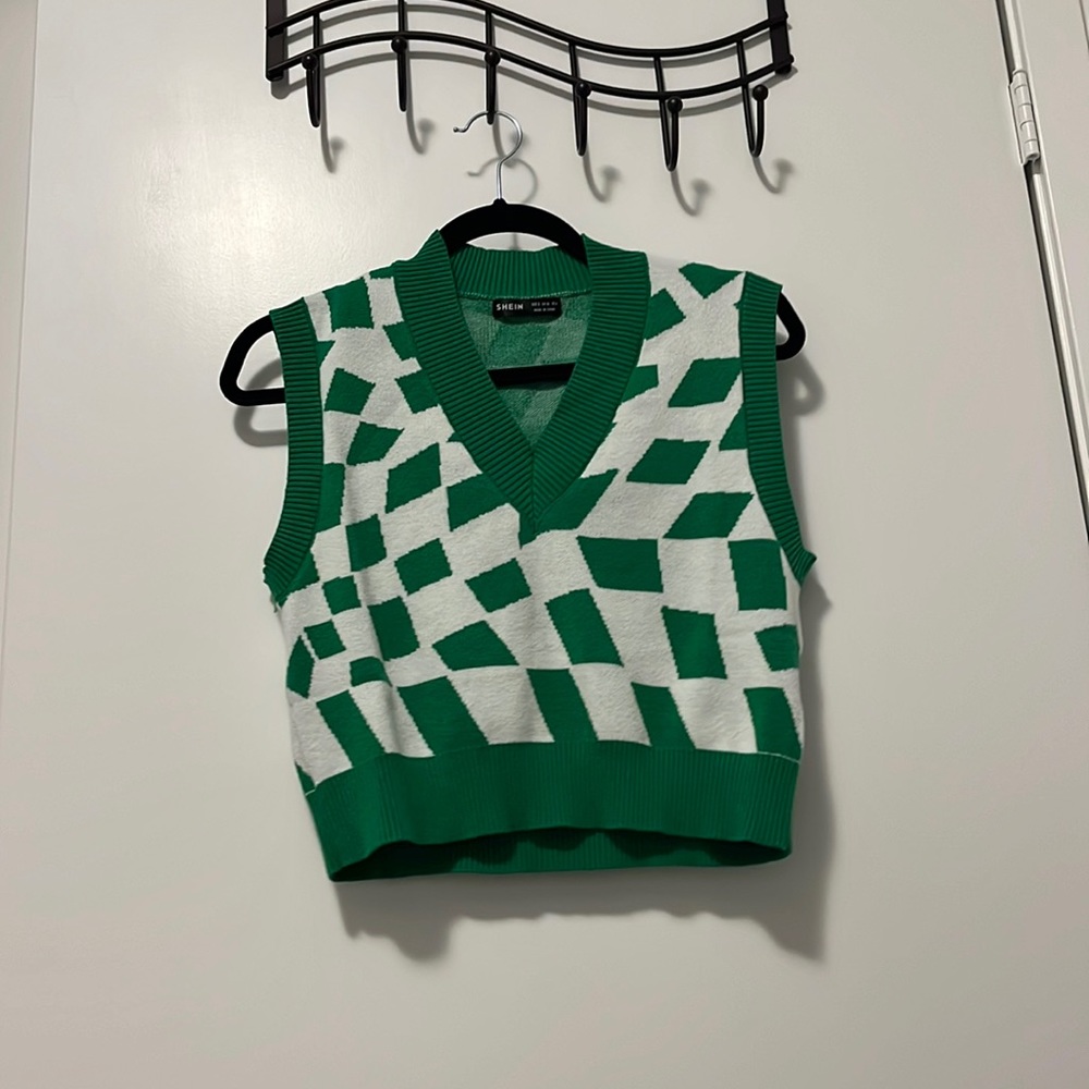 V-next sweater